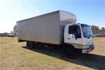 Index Logistics 7 tonne removal truck